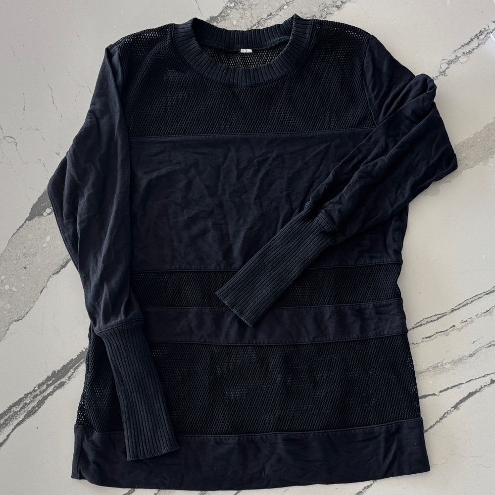 ALO Yoga Black Mesh Sweatshirt